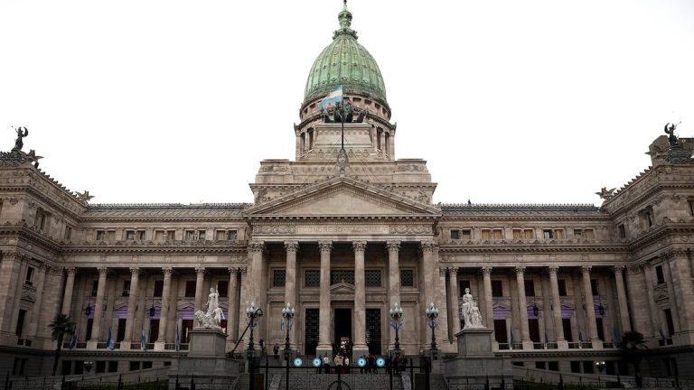 Reducción de personal y ajustes: ¿cuántos empleados tendrá el Congreso el año que viene?