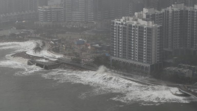 El supertifón Ragasa obliga a evacuar a cerca de dos millones de personas en China tras su paso mortal por Taiwán y Filipinas