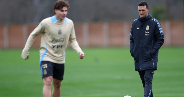 Tras dar a conocer la lista de convocados de la selección argentina, Lionel Scaloni desafectó a uno de los futbolistas