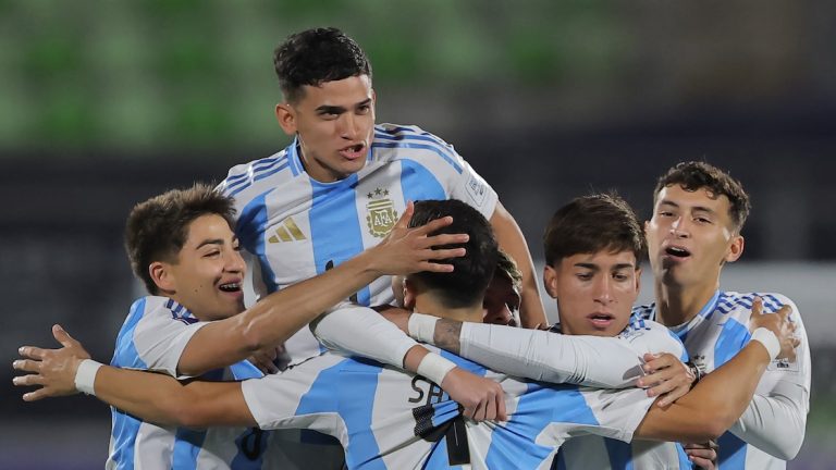 Argentina goleó 4-1 a Australia y se clasificó a los octavos de final del Mundial Sub 20
