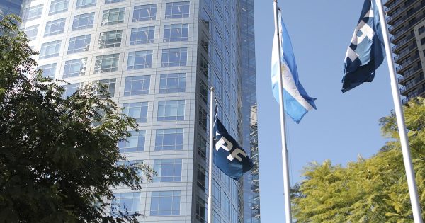 AmCham respaldó a la Argentina en la causa YPF y advirtió sobre riesgos para la economía y la seguridad jurídica