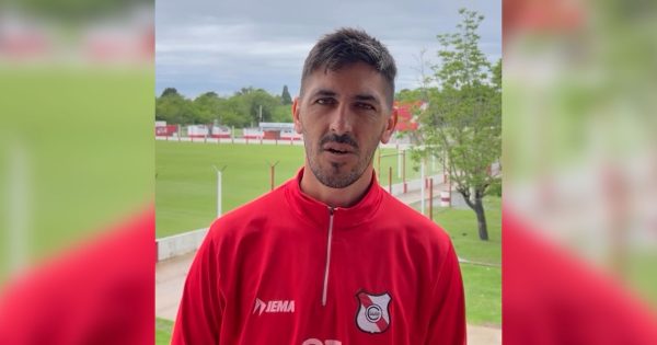 Conmoción en el fútbol argentino: declararon la “muerte cerebral” de Santiago Fredes, DT y leyenda de Luján, de 35 años